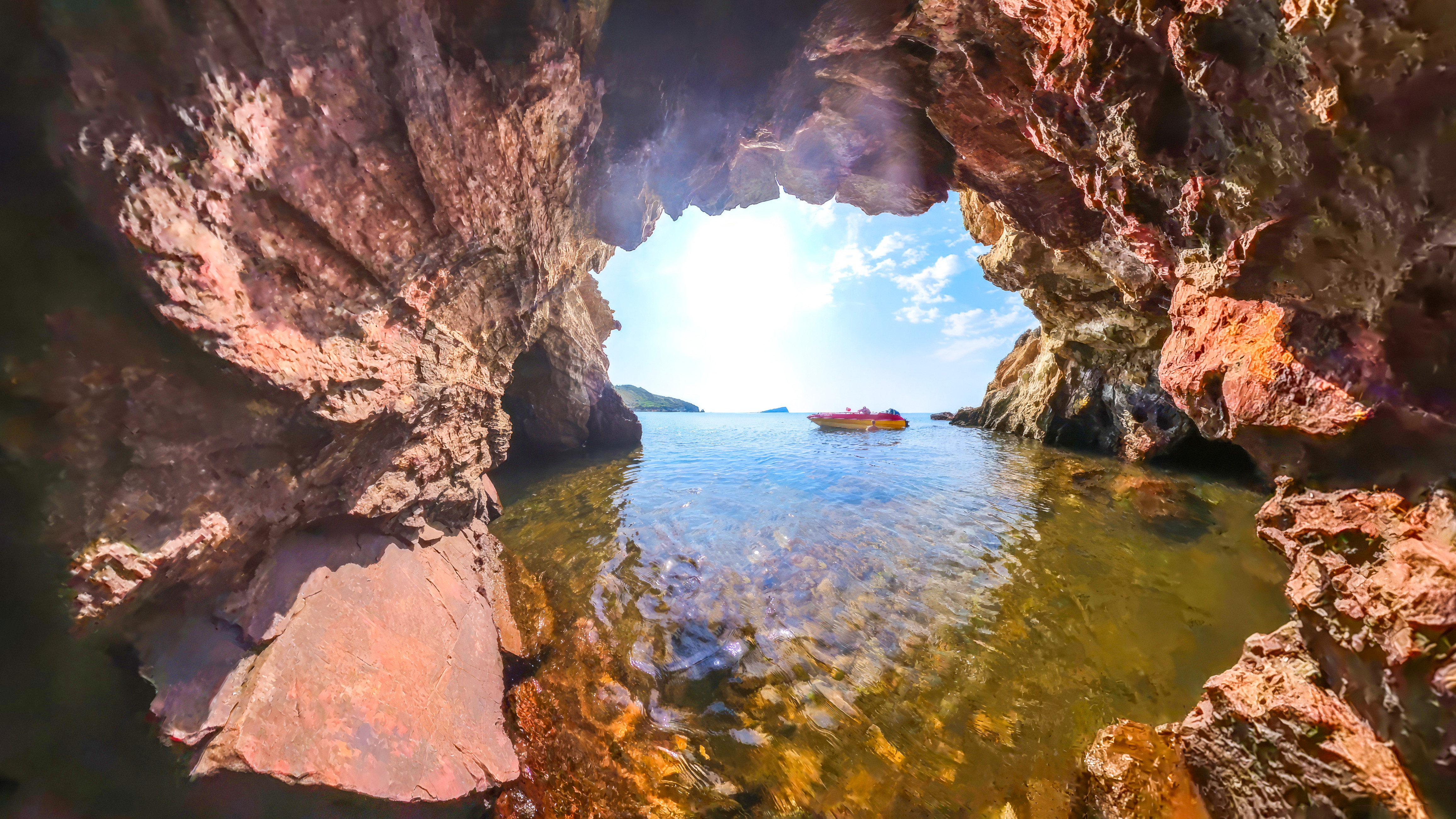 Hot Water Caves 1