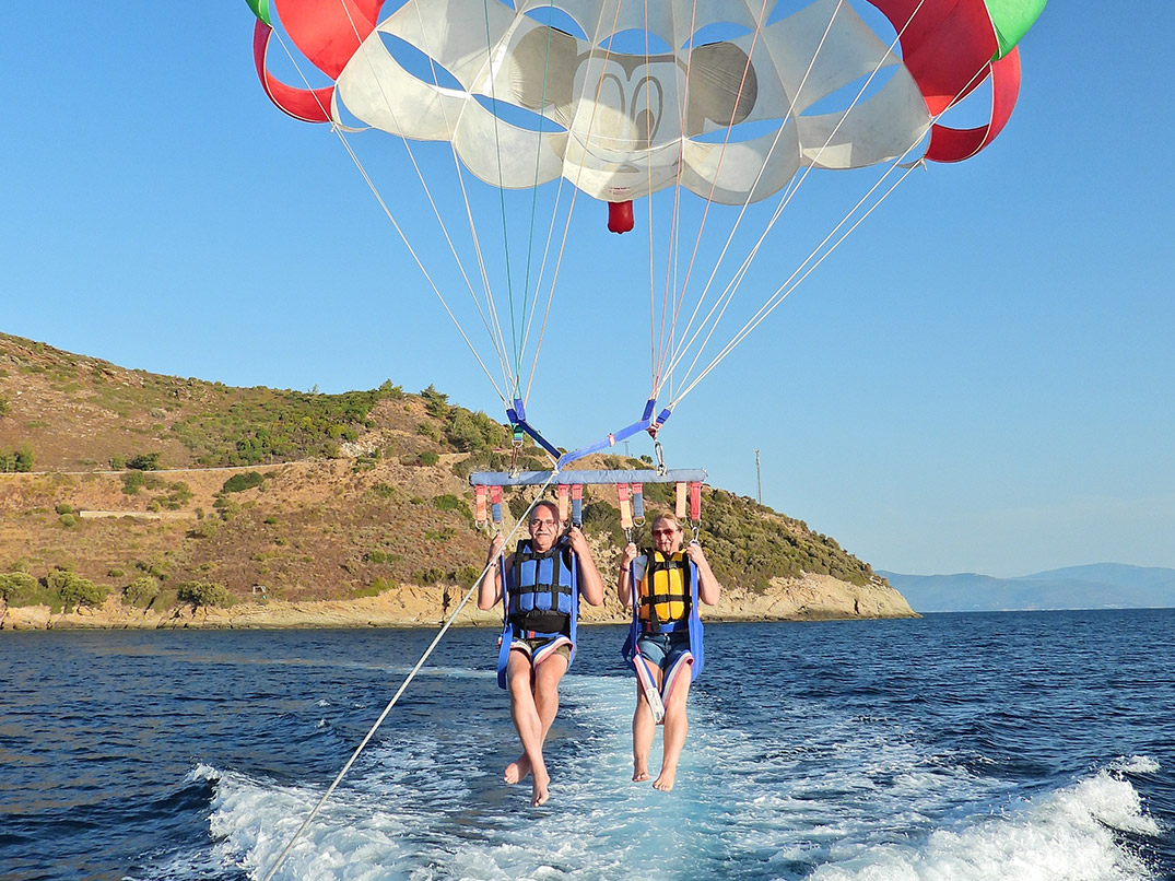 Parasailing 2